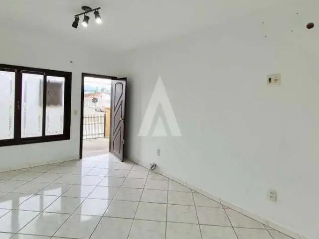 Casa / Sobrado para Venda em Joinville/SC Glória 4 Quartos