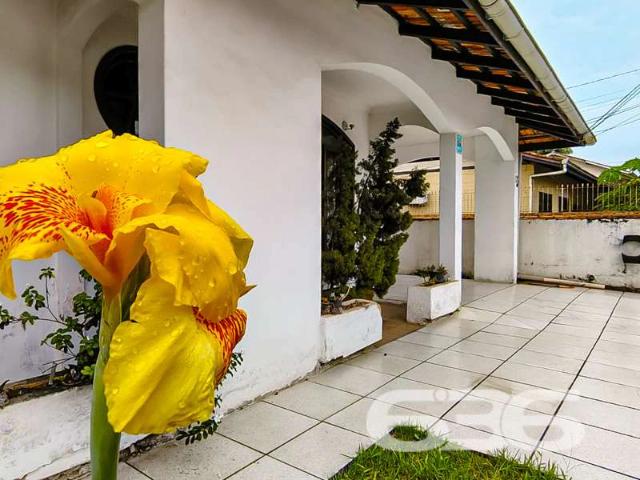 Casa / Sobrado para Venda em Joinville/SC Guanabara 3 Quartos