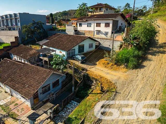 Casa / Sobrado para Venda em Joinville/SC Guanabara 3 Quartos