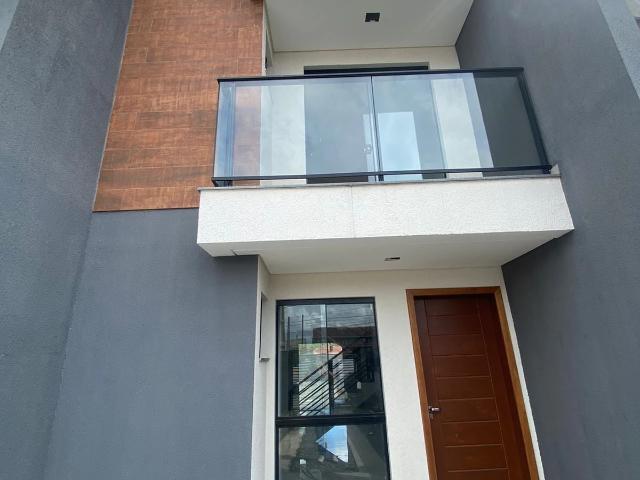Casa / Sobrado para Venda em Joinville/SC Guanabara 3 Quartos