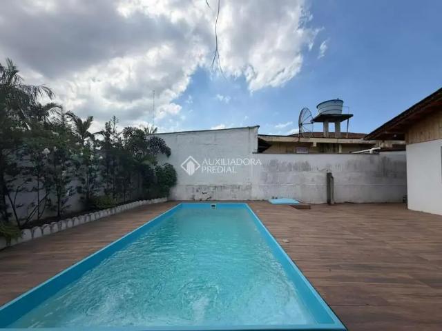 Casa / Sobrado para Venda em Joinville/SC Guanabara 3 Quartos