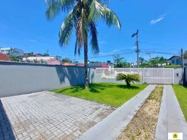 Casa / Sobrado para Venda em Joinville/SC Guanabara 3 Quartos