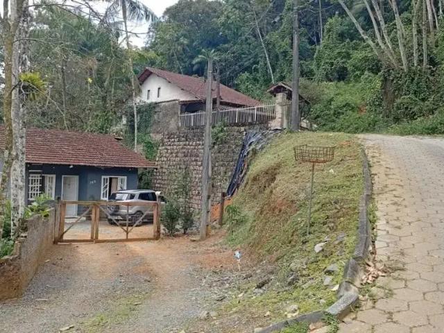 Casa / Sobrado para Venda em Joinville/SC Guanabara 1 Quartos