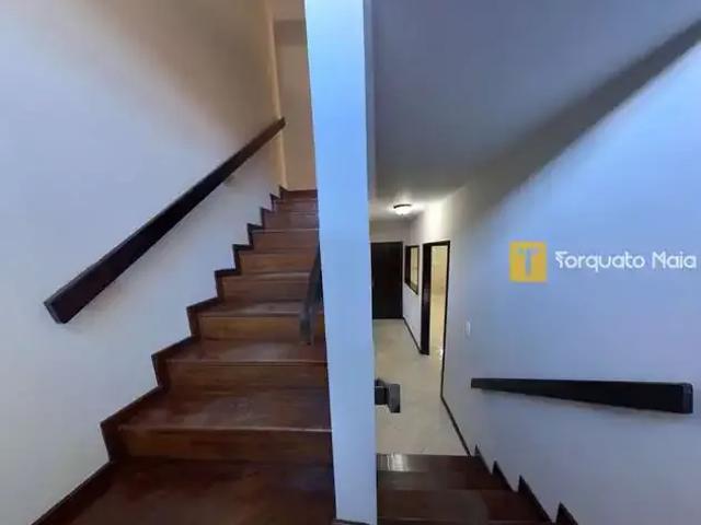 Casa / Sobrado para Venda em Joinville/SC Guanabara 4 Quartos