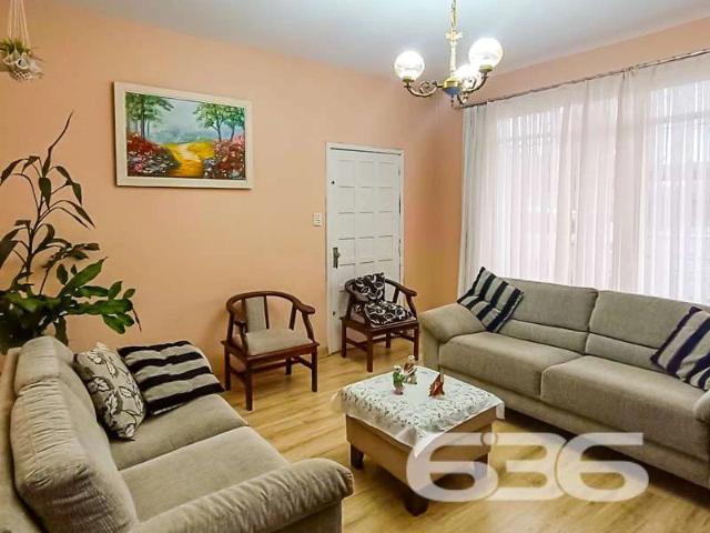 Casa / Sobrado para Venda em Joinville/SC Guanabara 4 Quartos