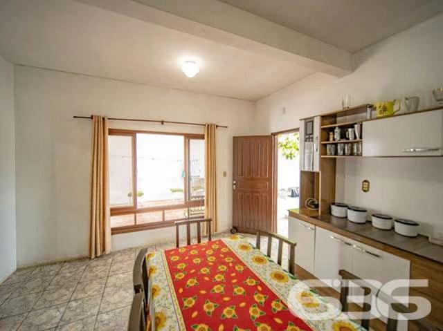 Casa / Sobrado para Venda em Joinville/SC Guanabara 5 Quartos