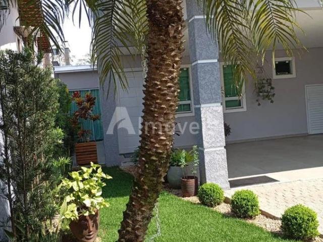 Casa / Sobrado para Venda em Joinville/SC Iririú 3 Quartos