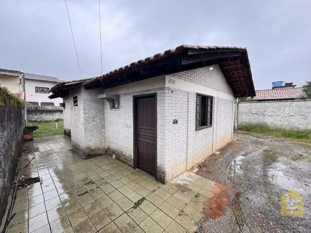 Casa / Sobrado para Venda em Joinville/SC Iririú 3 Quartos