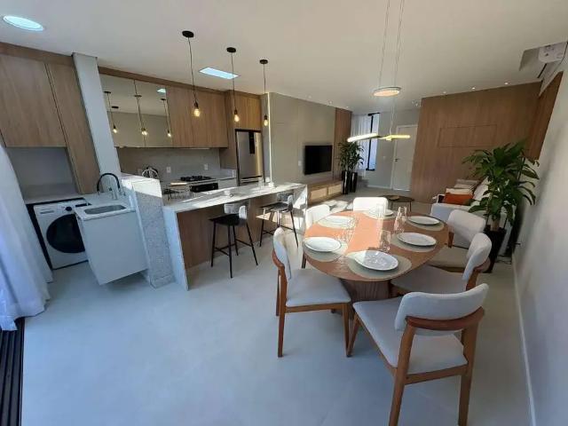 Casa / Sobrado para Venda em Joinville/SC Iririú 3 Quartos