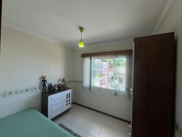 Casa / Sobrado para Venda em Joinville/SC Iririú 3 Quartos