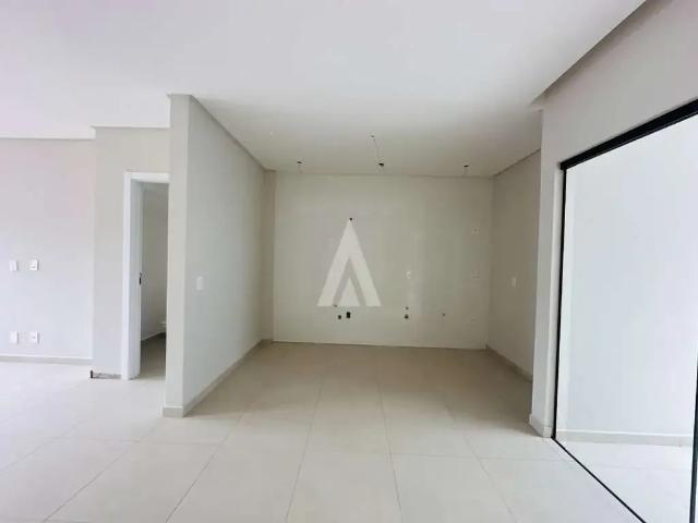 Casa / Sobrado para Venda em Joinville/SC Iririú 3 Quartos