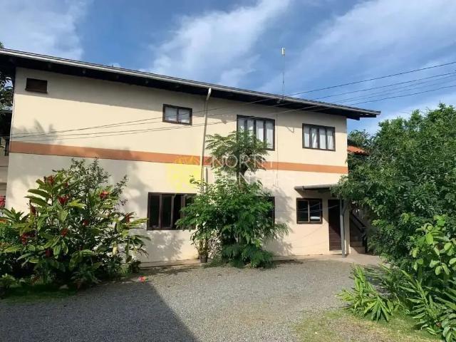 Casa / Sobrado para Venda em Joinville/SC Iririú 13 Quartos