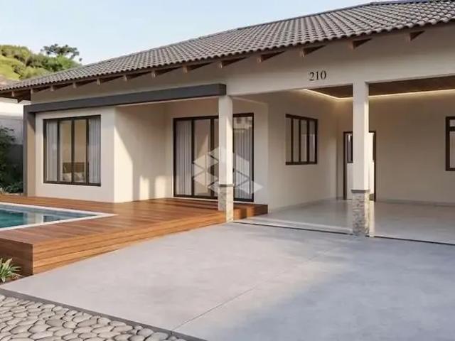 Casa / Sobrado para Venda em Joinville/SC Iririú 4 Quartos