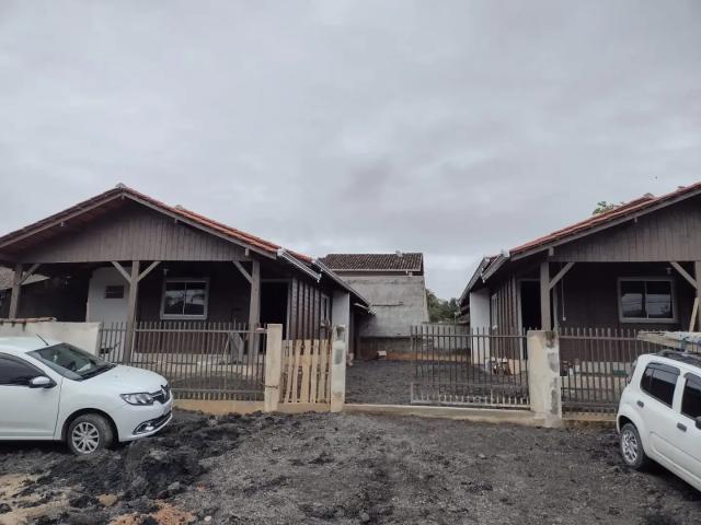 Casa / Sobrado para Venda em Joinville/SC Itaum 8 Quartos