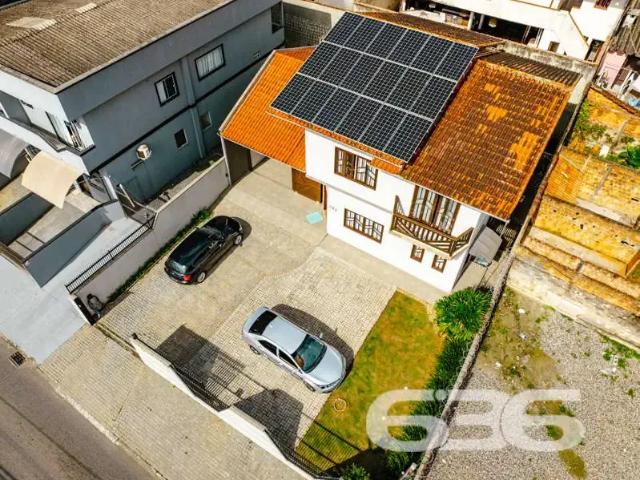 Casa / Sobrado para Venda em Joinville/SC Itaum 3 Quartos