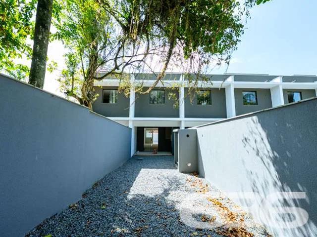 Casa / Sobrado para Venda em Joinville/SC Itaum 3 Quartos