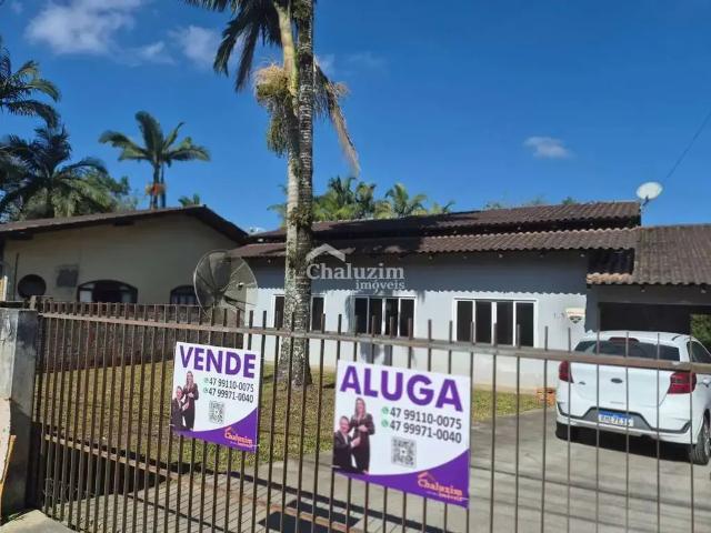 Casa / Sobrado para Venda em Joinville/SC Itinga 3 Quartos