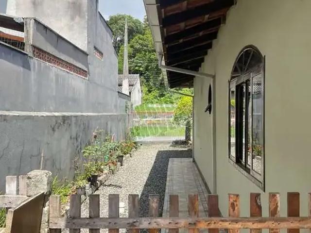Casa / Sobrado para Venda em Joinville/SC Itinga 3 Quartos