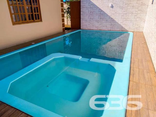 Casa / Sobrado para Venda em Joinville/SC Jardim Iririú 3 Quartos