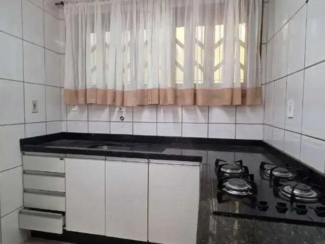 Casa / Sobrado para Venda em Joinville/SC Jardim Iririú 3 Quartos