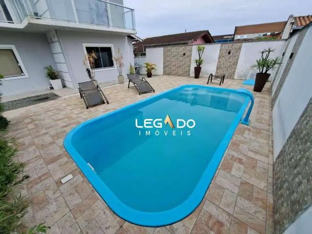 Casa / Sobrado para Venda em Joinville/SC Jardim Iririú 5 Quartos