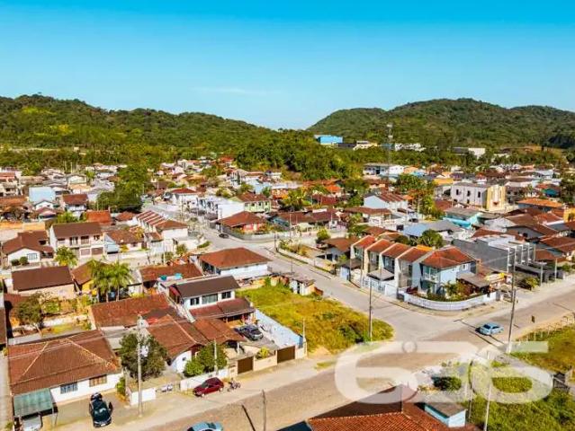 Casa / Sobrado para Venda em Joinville/SC Jardim Sofia 4 Quartos