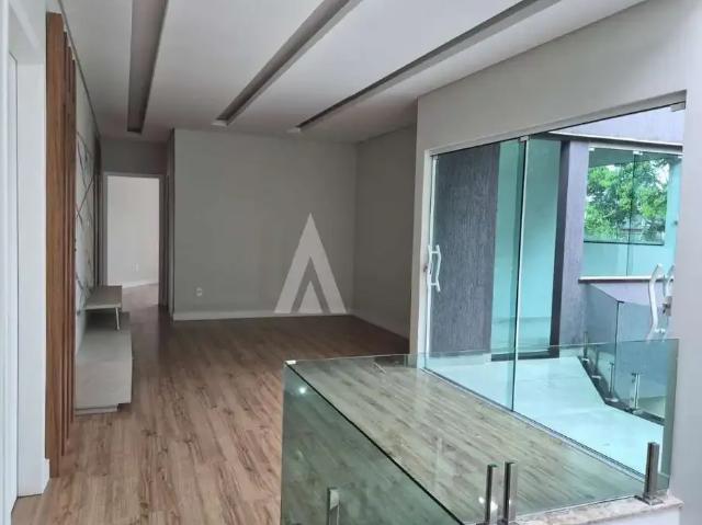 Casa / Sobrado para Venda em Joinville/SC Jardim Sofia 4 Quartos