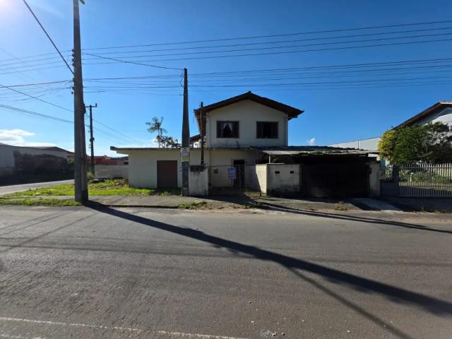 Casa / Sobrado para Venda em Joinville/SC Jardim Paraíso 4 Quartos