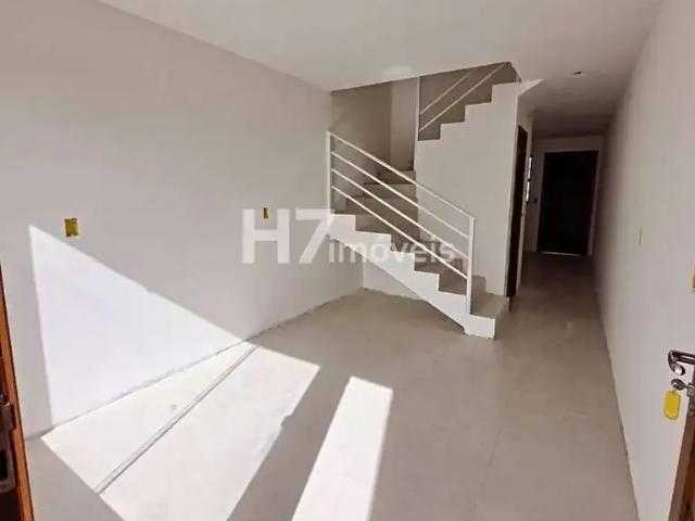 Casa / Sobrado para Venda em Joinville/SC Jarivatuba 2 Quartos