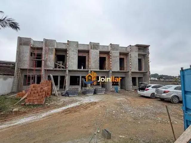 Casa / Sobrado para Venda em Joinville/SC Jarivatuba 2 Quartos