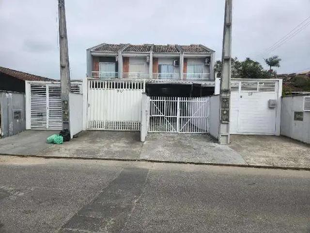 Casa / Sobrado para Venda em Joinville/SC Jarivatuba 2 Quartos