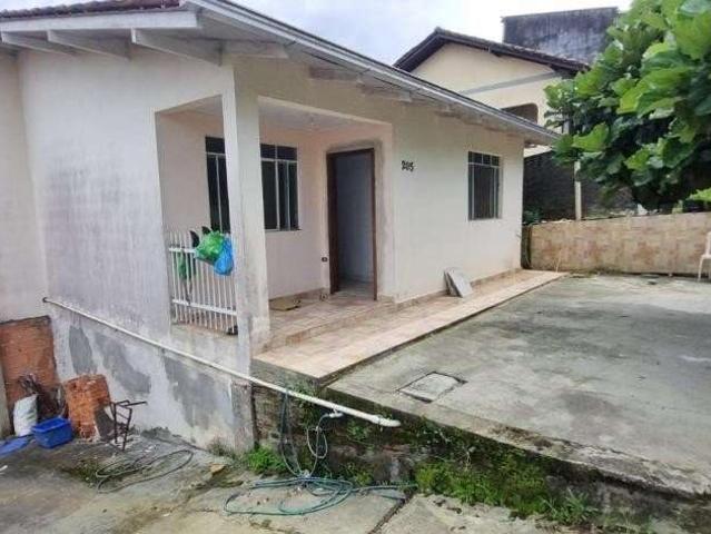 Casa / Sobrado para Venda em Joinville/SC Jarivatuba 3 Quartos