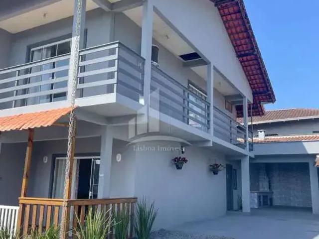 Casa / Sobrado para Venda em Joinville/SC Jarivatuba 6 Quartos