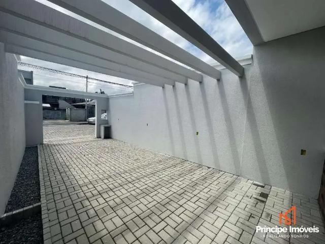 Casa / Sobrado para Venda em Joinville/SC João Costa 2 Quartos