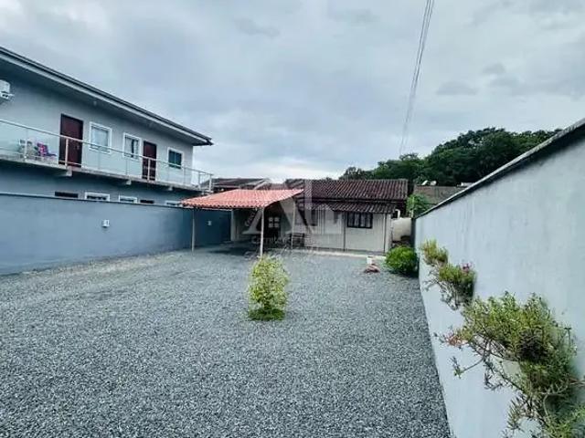 Casa / Sobrado para Venda em Joinville/SC João Costa 2 Quartos