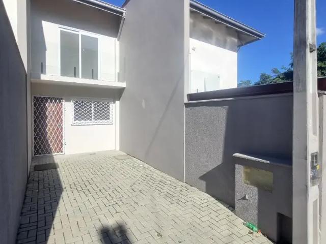 Casa / Sobrado para Venda em Joinville/SC João Costa 2 Quartos