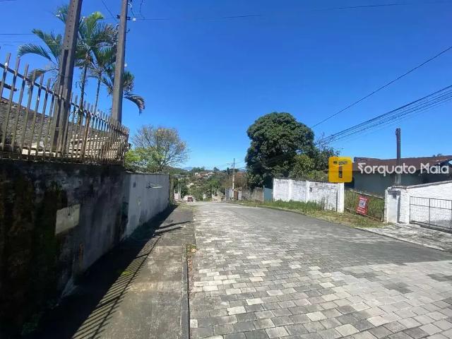 Casa / Sobrado para Venda em Joinville/SC João Costa 3 Quartos
