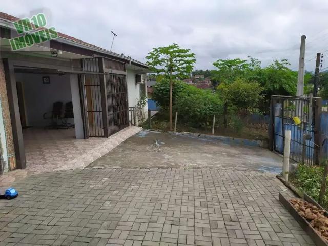 Casa / Sobrado para Venda em Joinville/SC João Costa 3 Quartos