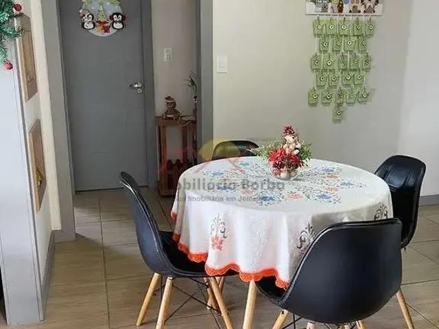 Casa / Sobrado para Venda em Joinville/SC João Costa 6 Quartos