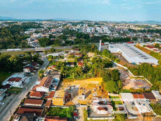 Casa / Sobrado para Venda em Joinville/SC Nova Brasília 2 Quartos