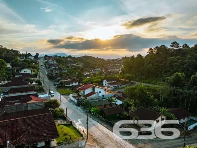 Casa / Sobrado para Venda em Joinville/SC Nova Brasília 2 Quartos