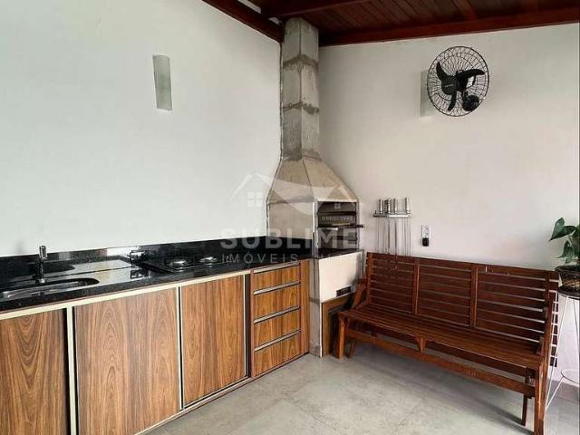 Casa / Sobrado para Venda em Joinville/SC Nova Brasília 2 Quartos
