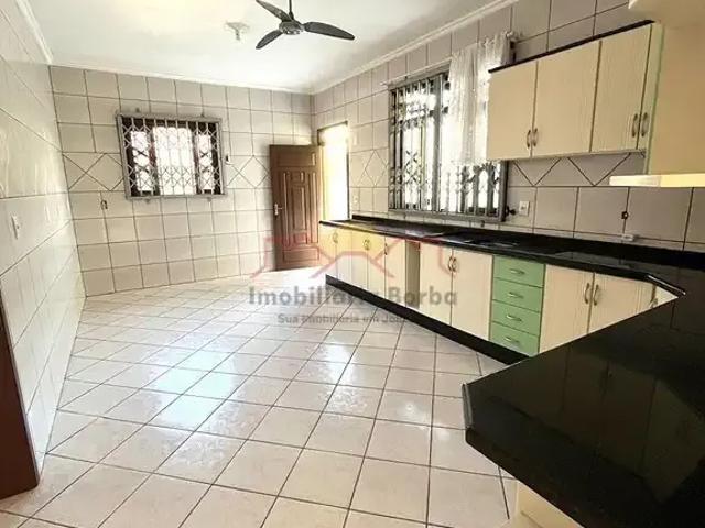 Casa / Sobrado para Venda em Joinville/SC Nova Brasília 2 Quartos