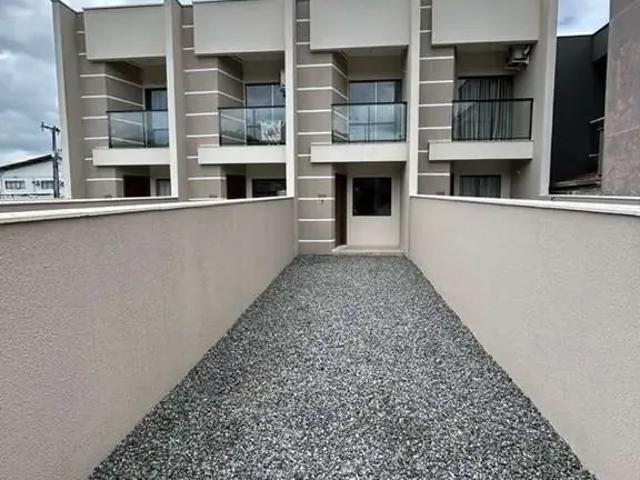Casa / Sobrado para Venda em Joinville/SC Nova Brasília 2 Quartos