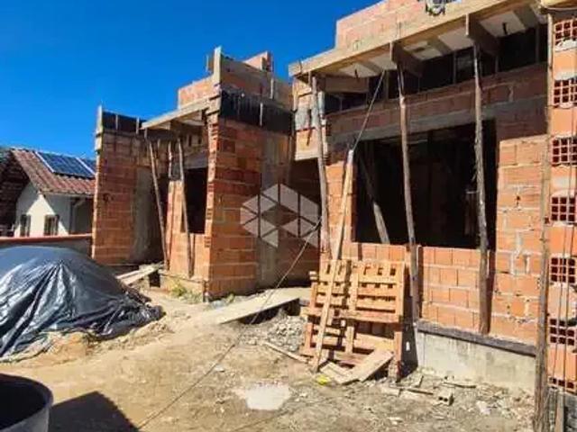 Casa / Sobrado para Venda em Joinville/SC Nova Brasília 2 Quartos
