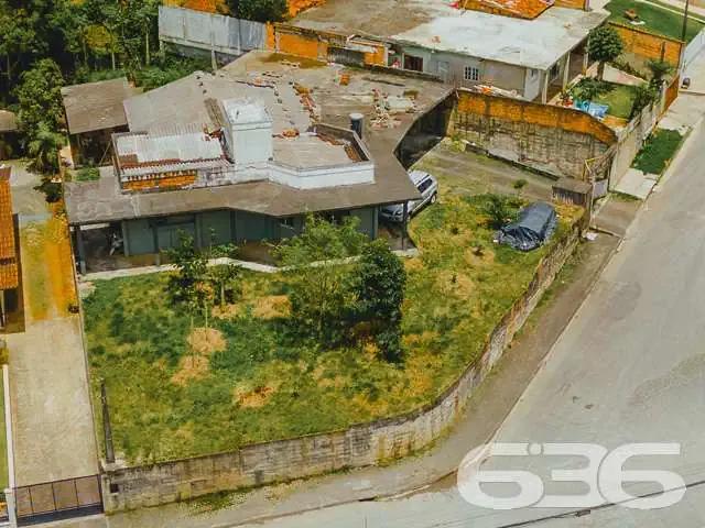 Casa / Sobrado para Venda em Joinville/SC Nova Brasília 3 Quartos