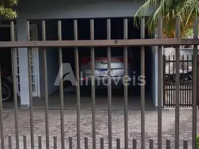 Casa / Sobrado para Venda em Joinville/SC Nova Brasília 3 Quartos