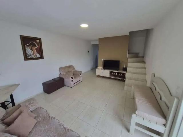 Casa / Sobrado para Venda em Joinville/SC Nova Brasília 3 Quartos
