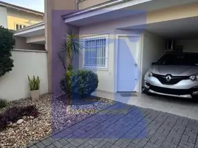 Casa / Sobrado para Venda em Joinville/SC Nova Brasília 3 Quartos