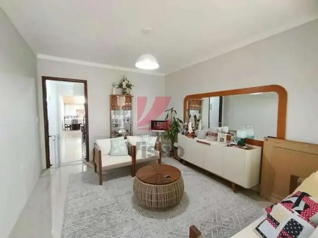 Casa / Sobrado para Venda em Joinville/SC Nova Brasília 3 Quartos